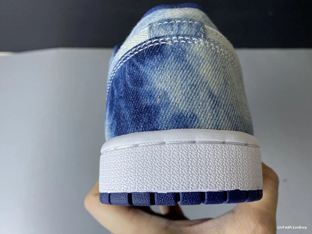 Washed CZ8455-100 Low Denim 1 Jordan Air 1022